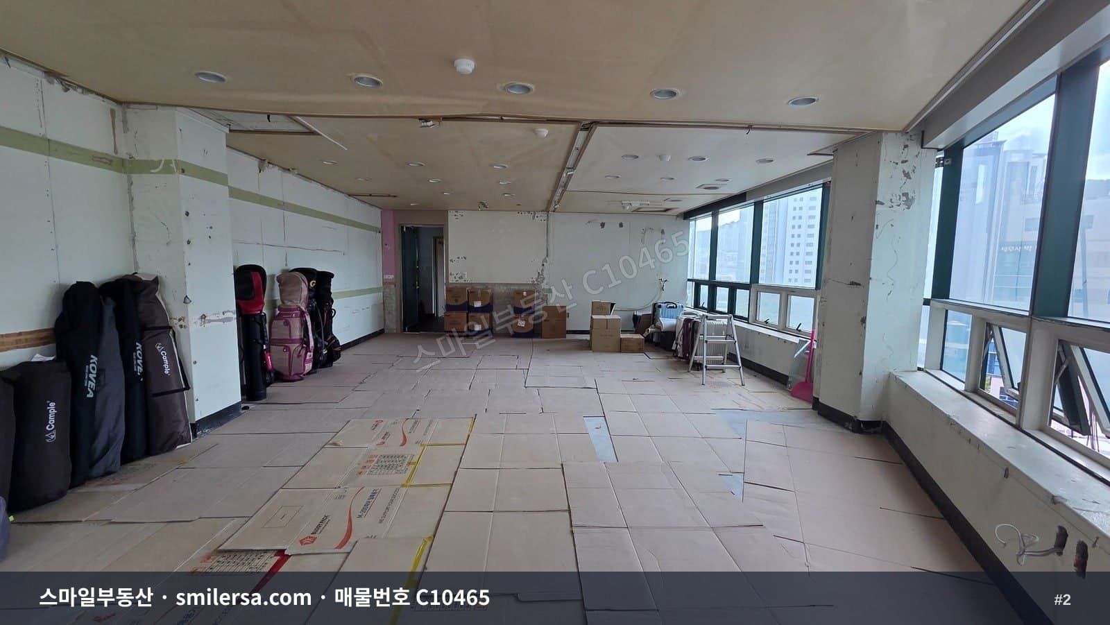 시청 인근 사거리 코너 건물 사무실 썸네일 2