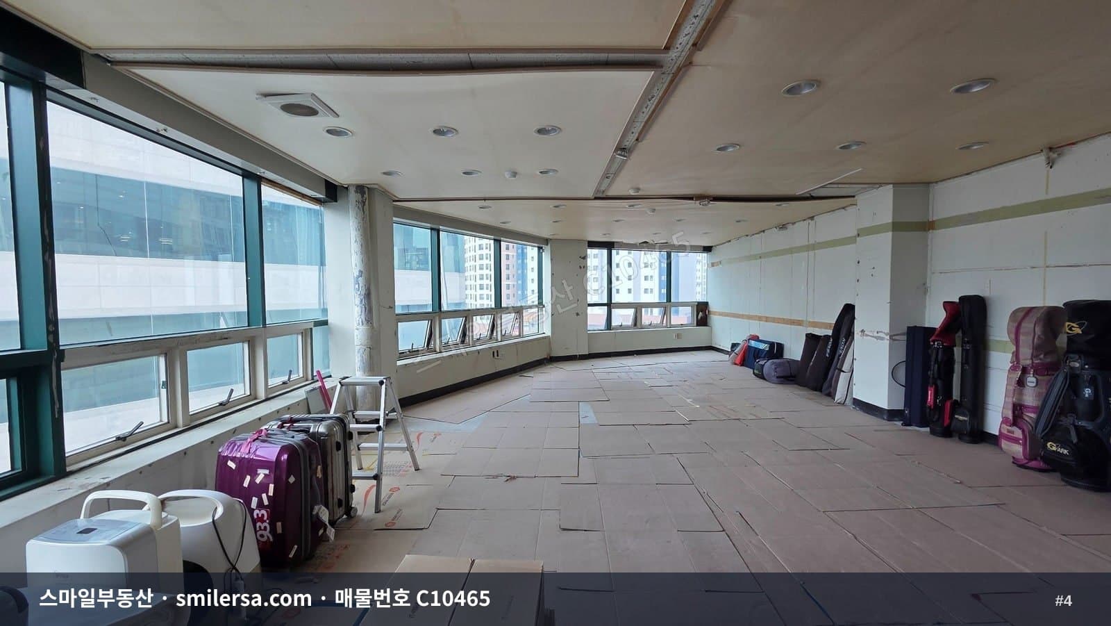 시청 인근 사거리 코너 건물 사무실 썸네일 4