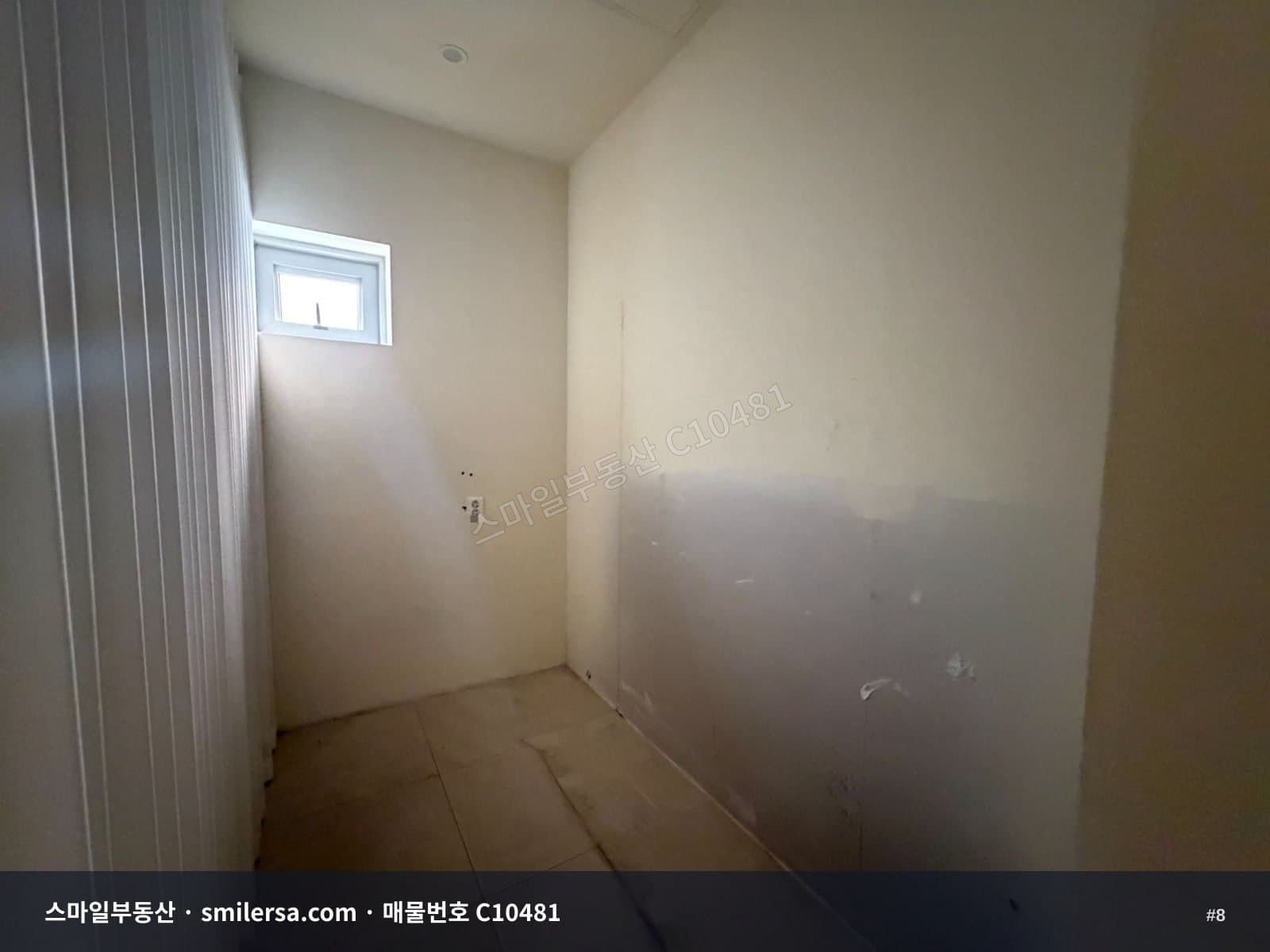서면 학원가 메인 거리 46평 상가 사무실 임대, 테라스와 엘리베이터 보유 썸네일 8