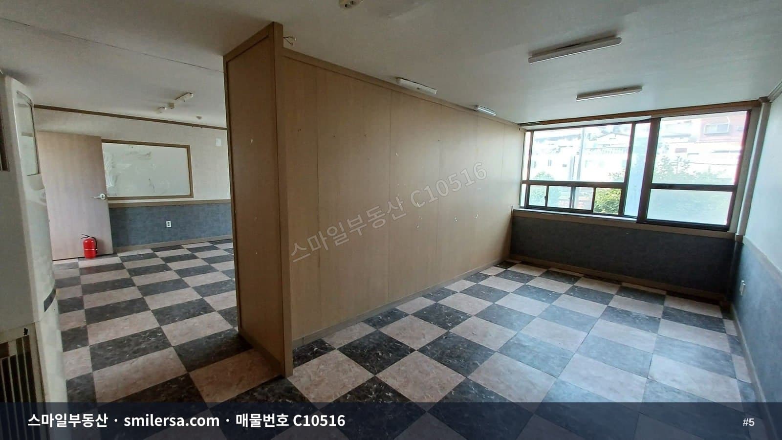 지게골역 인근 가성비 좋은 룸구분 사무실 썸네일 5