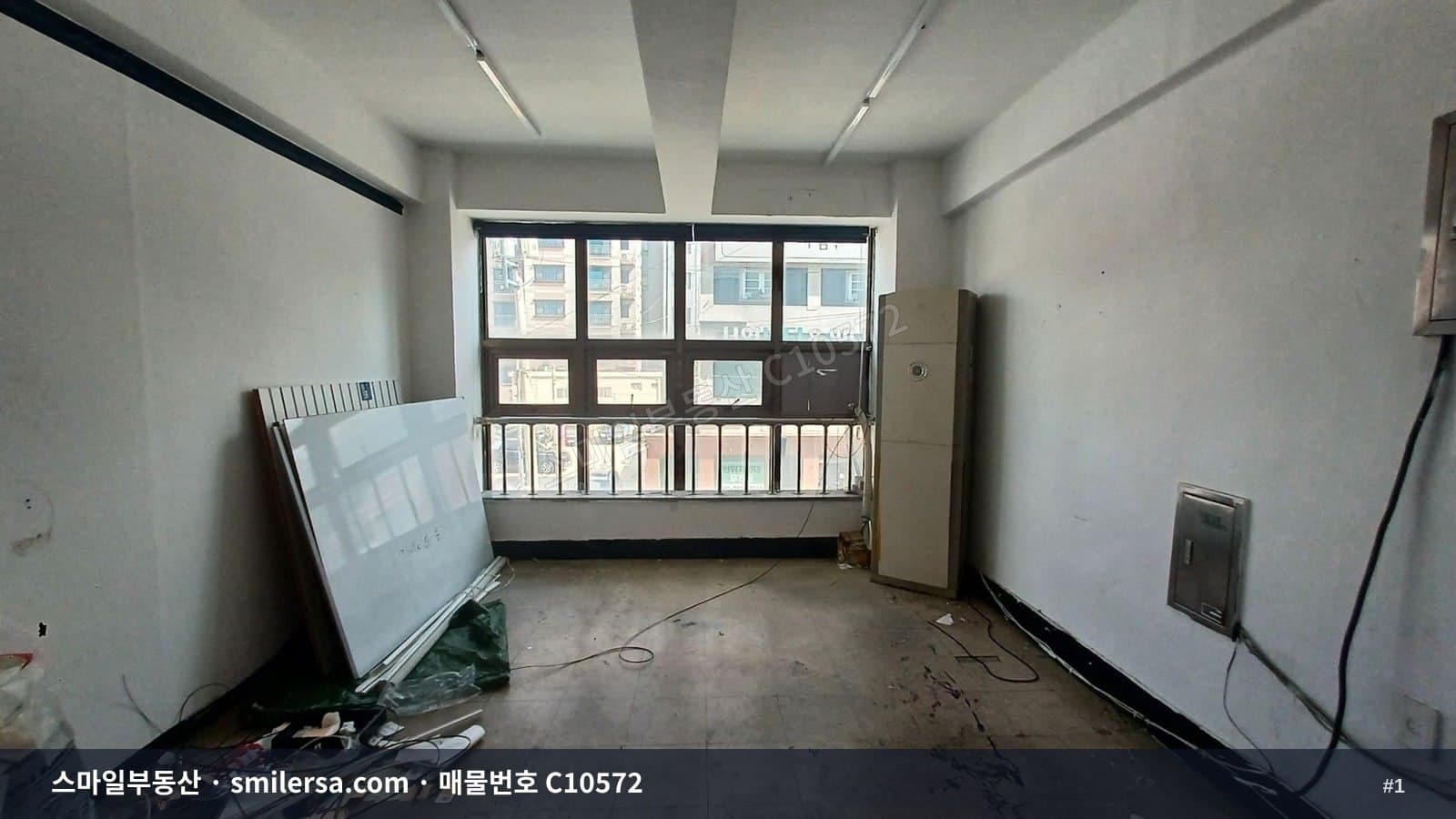 부산광역시 연제구 연산동 사무실 내부 사진 C10572