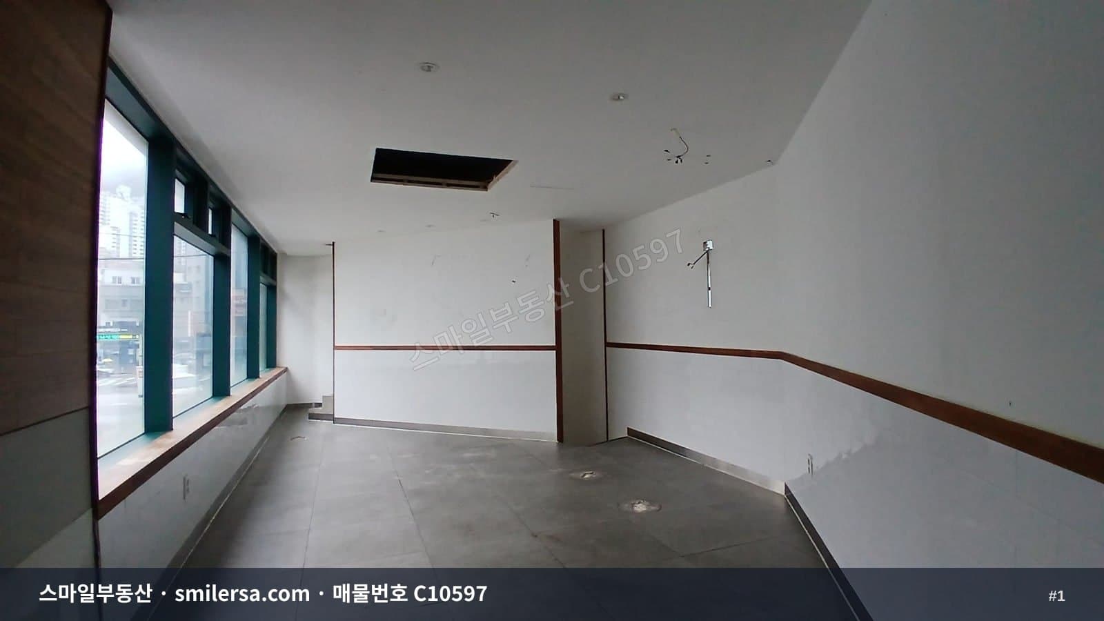 가야대로변 광고 효과 좋은 1층 상가 - 1