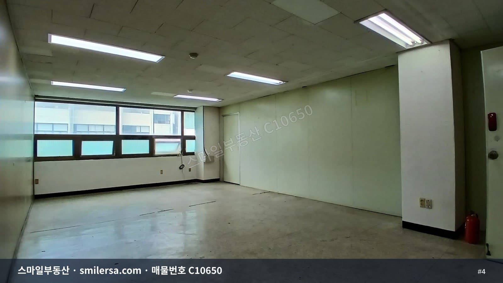 서면 전포공구길 깔끔한 사무실 썸네일 4