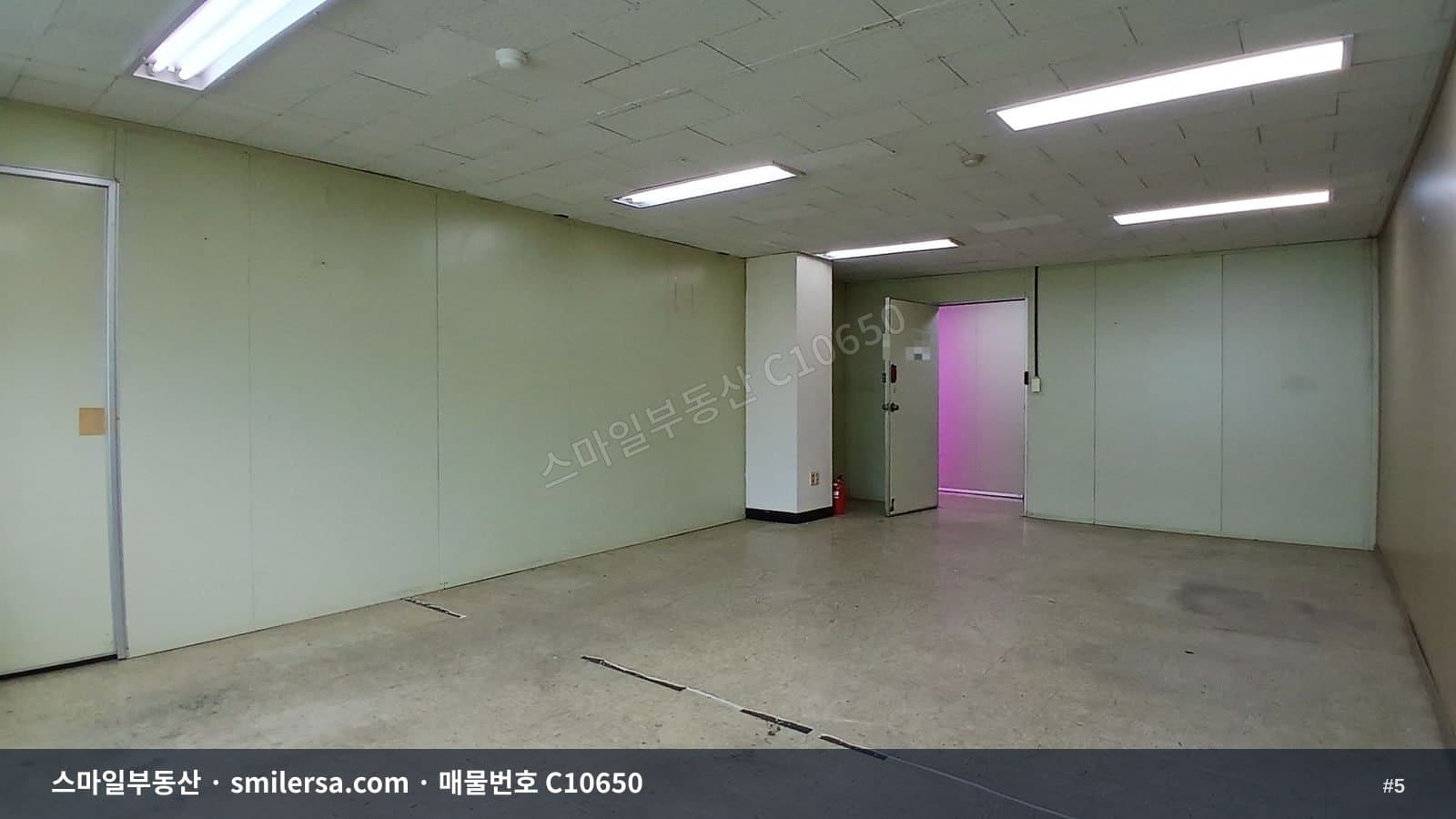 서면 전포공구길 깔끔한 사무실 썸네일 5