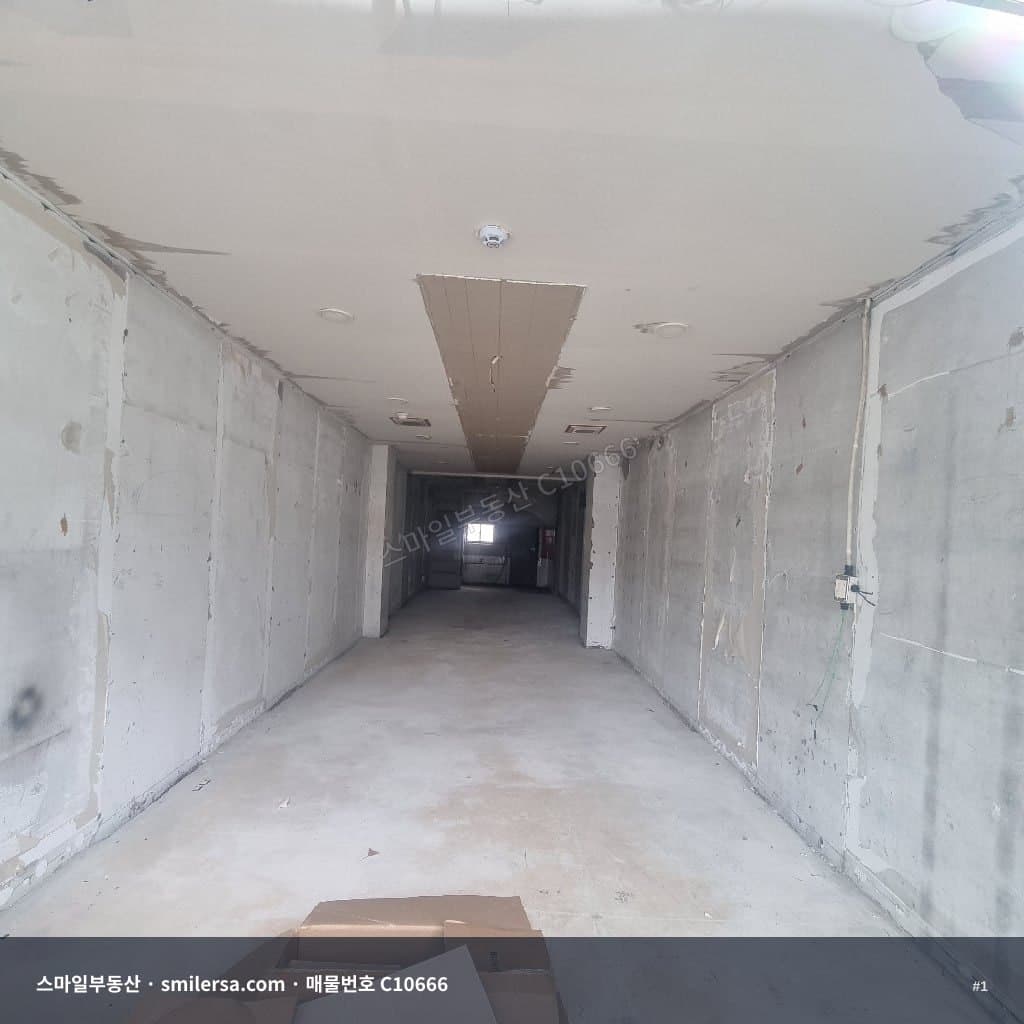 교대·연산동 대로변 인근 코너 1층 상가 - 1