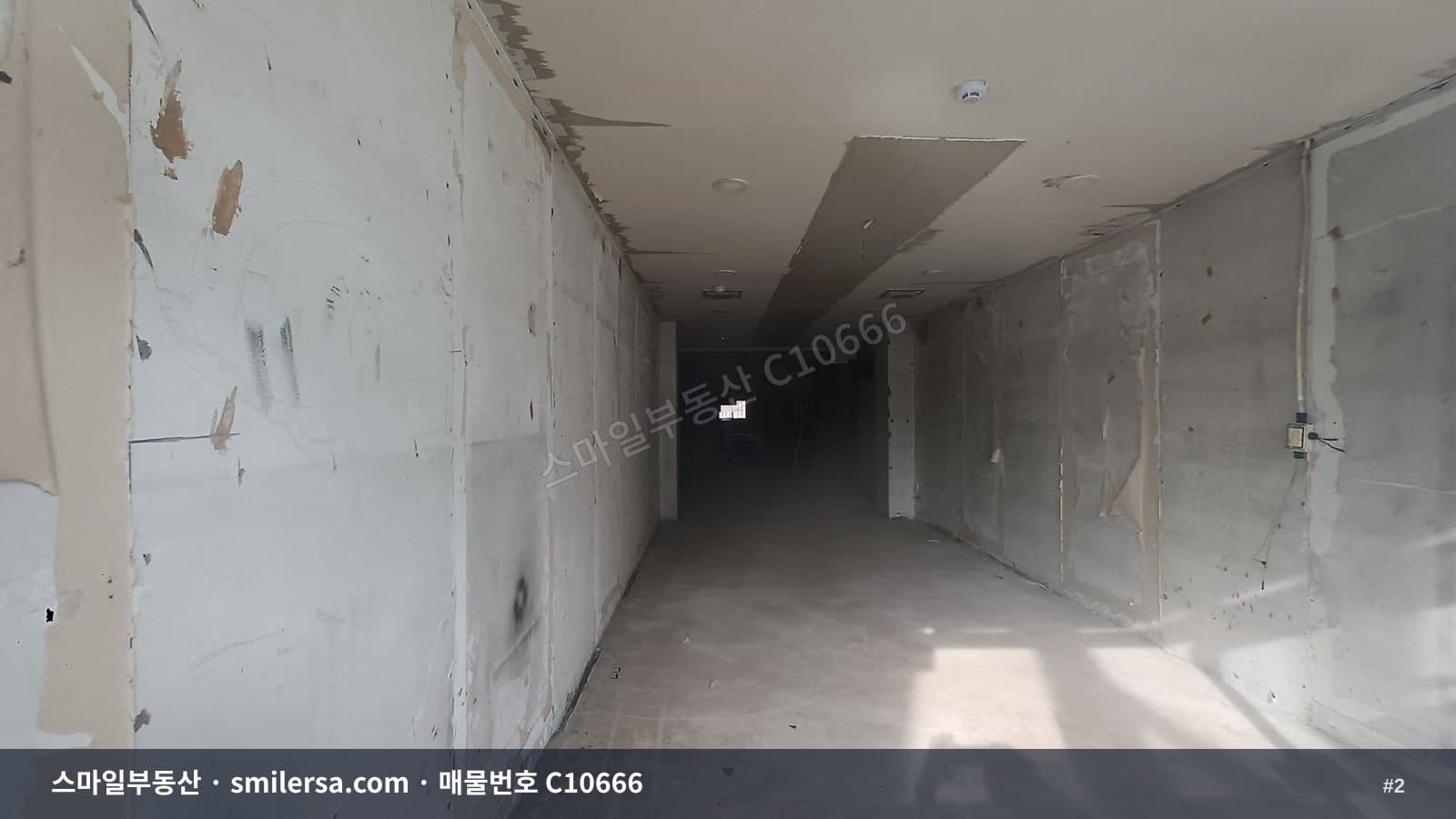 교대·연산동 대로변 인근 코너 1층 상가 썸네일 2