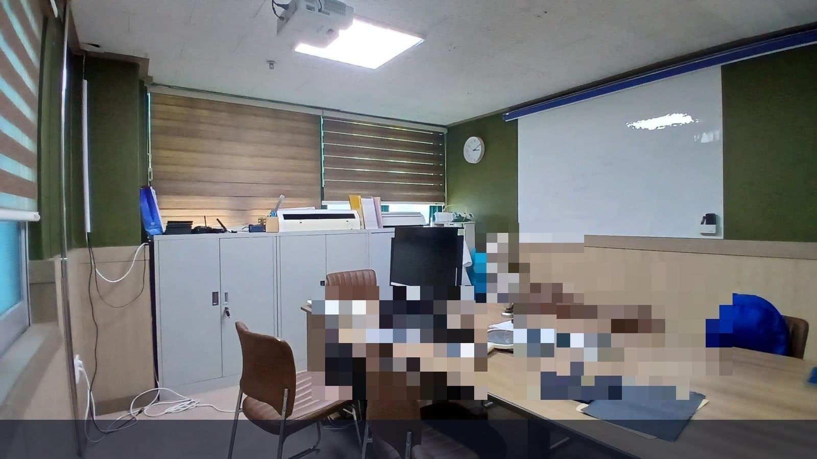 부전역 인근 큰 대로변 깔끔한 사무실 건물 썸네일 5