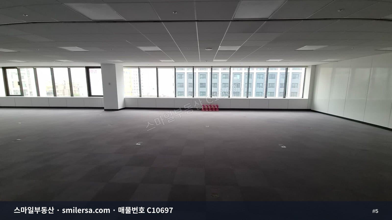 부산역 인근 컨디션 좋은 쾌적한 사무실 썸네일 5