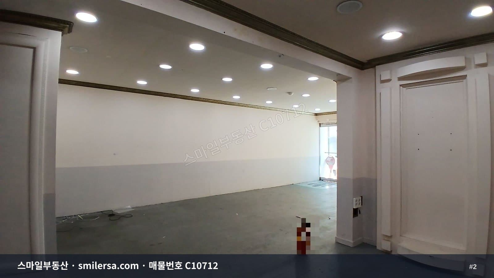 부산여대 인근 도로변 깔끔한 1층 상가 썸네일 2
