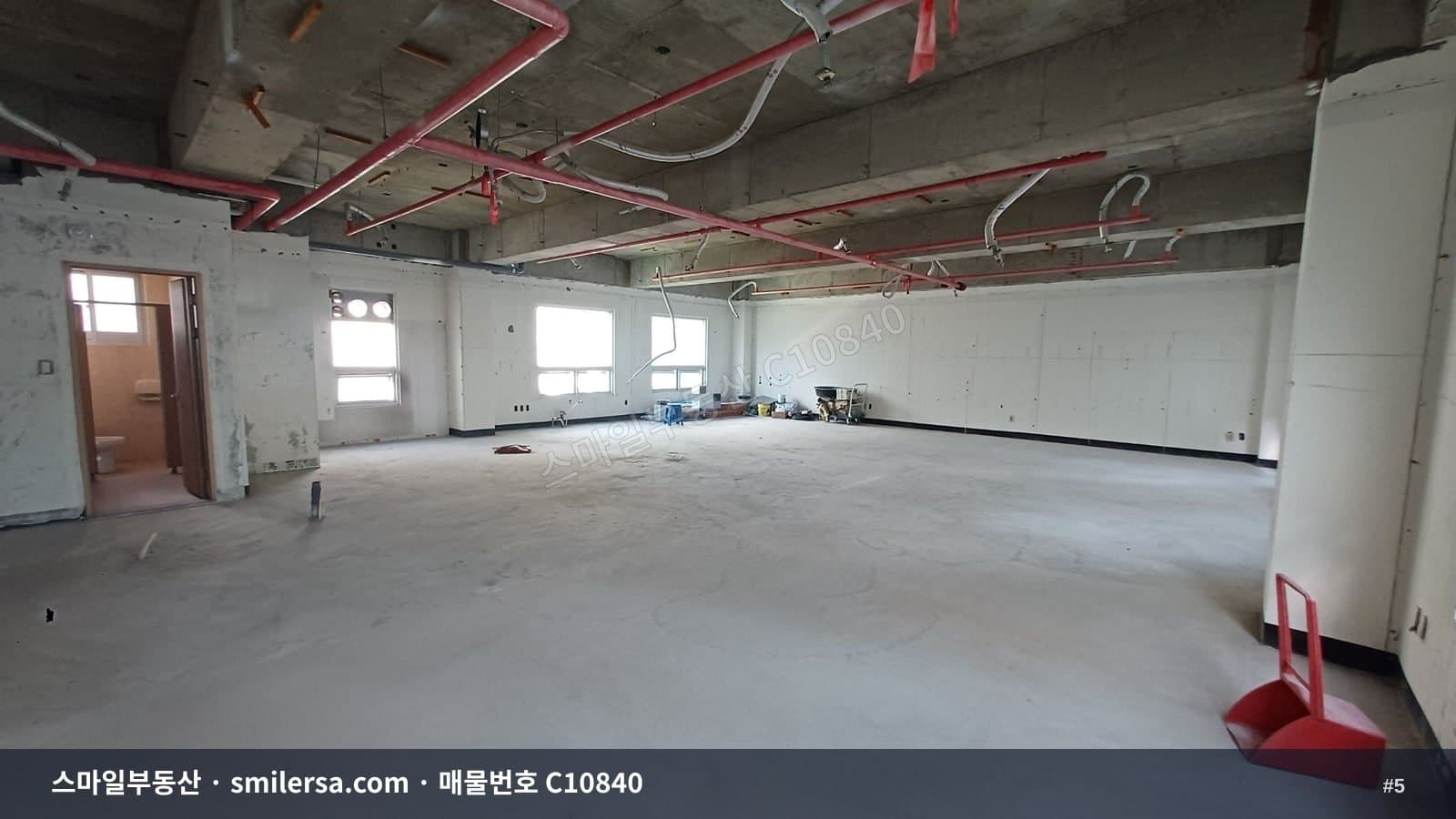 연산역 초역세권 사무실, 가시성 좋은 8층 매물 썸네일 5
