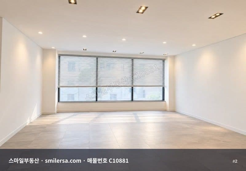 시청인근 거제동 인테리어 완비 중형 2층 사무실 C10881 썸네일 2