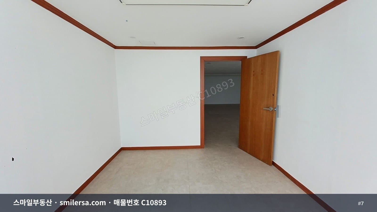 수영구청 인근 무권리 중대형 사무실 썸네일 7