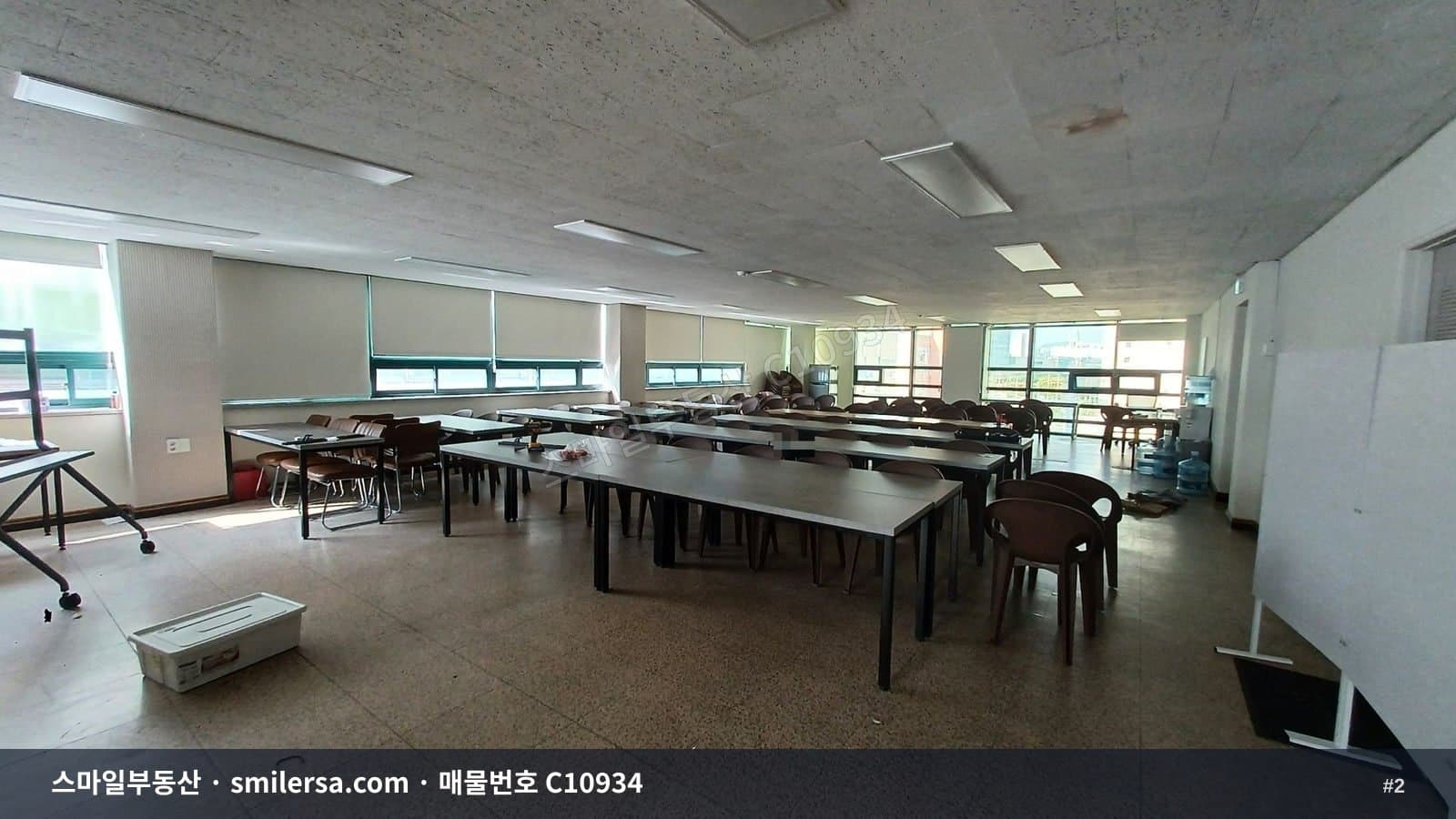거제역 법원 인근 깔끔한 중대형 사무실 썸네일 2