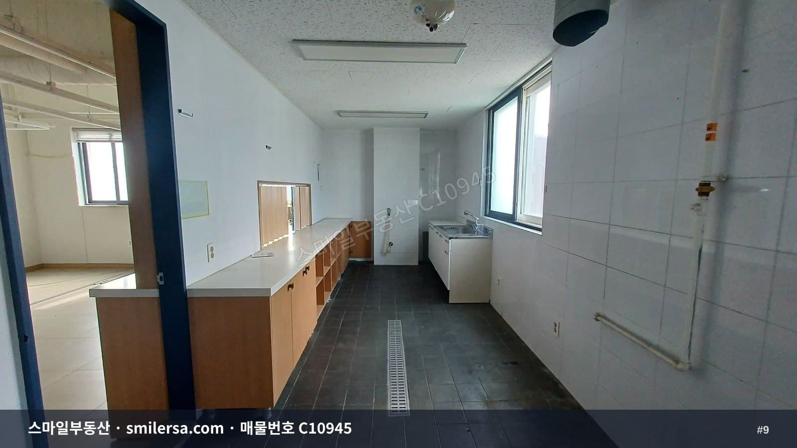 거제역 인근 대형 사무실, 주차 편한 월세 매물 썸네일 9