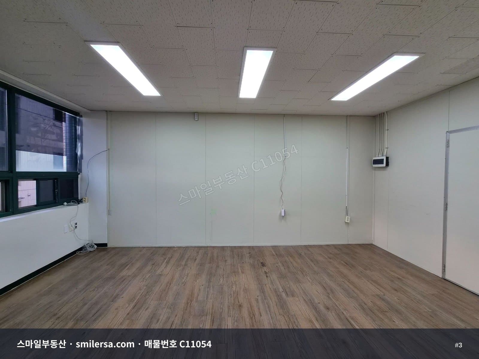 전포 카페거리 대로변 깔끔한 사무실 썸네일 3