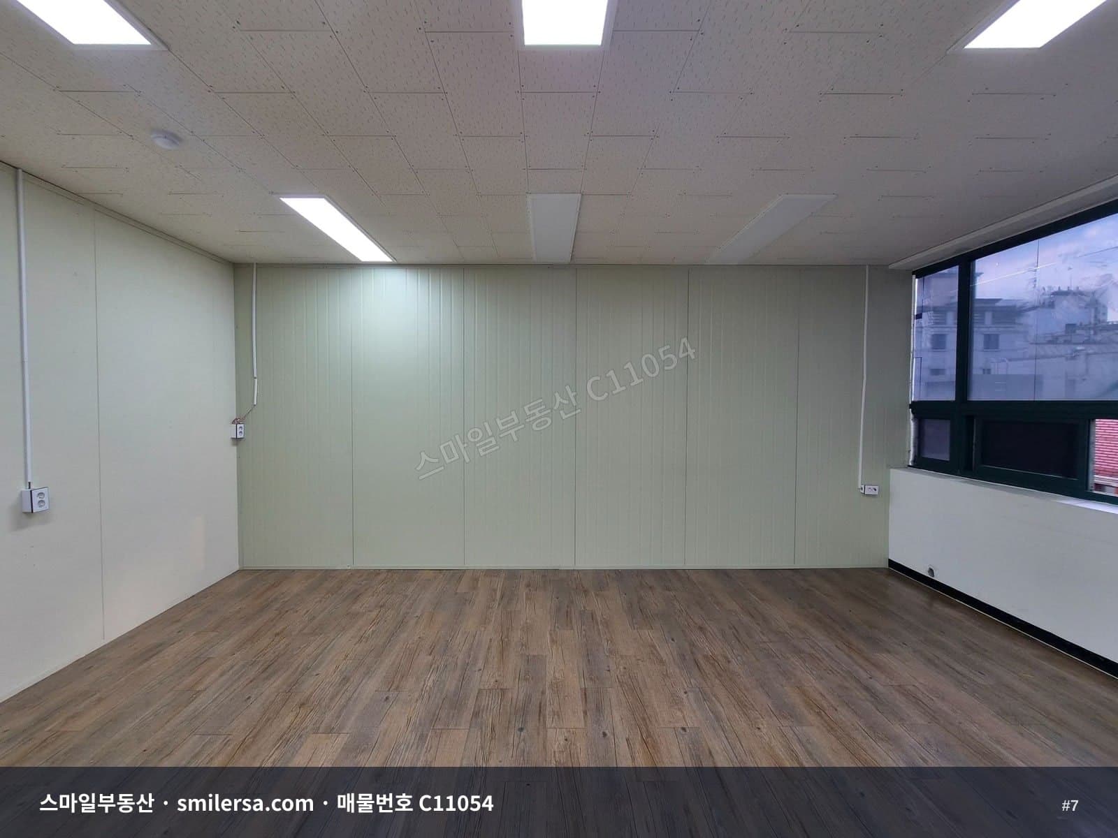 전포 카페거리 대로변 깔끔한 사무실 썸네일 7