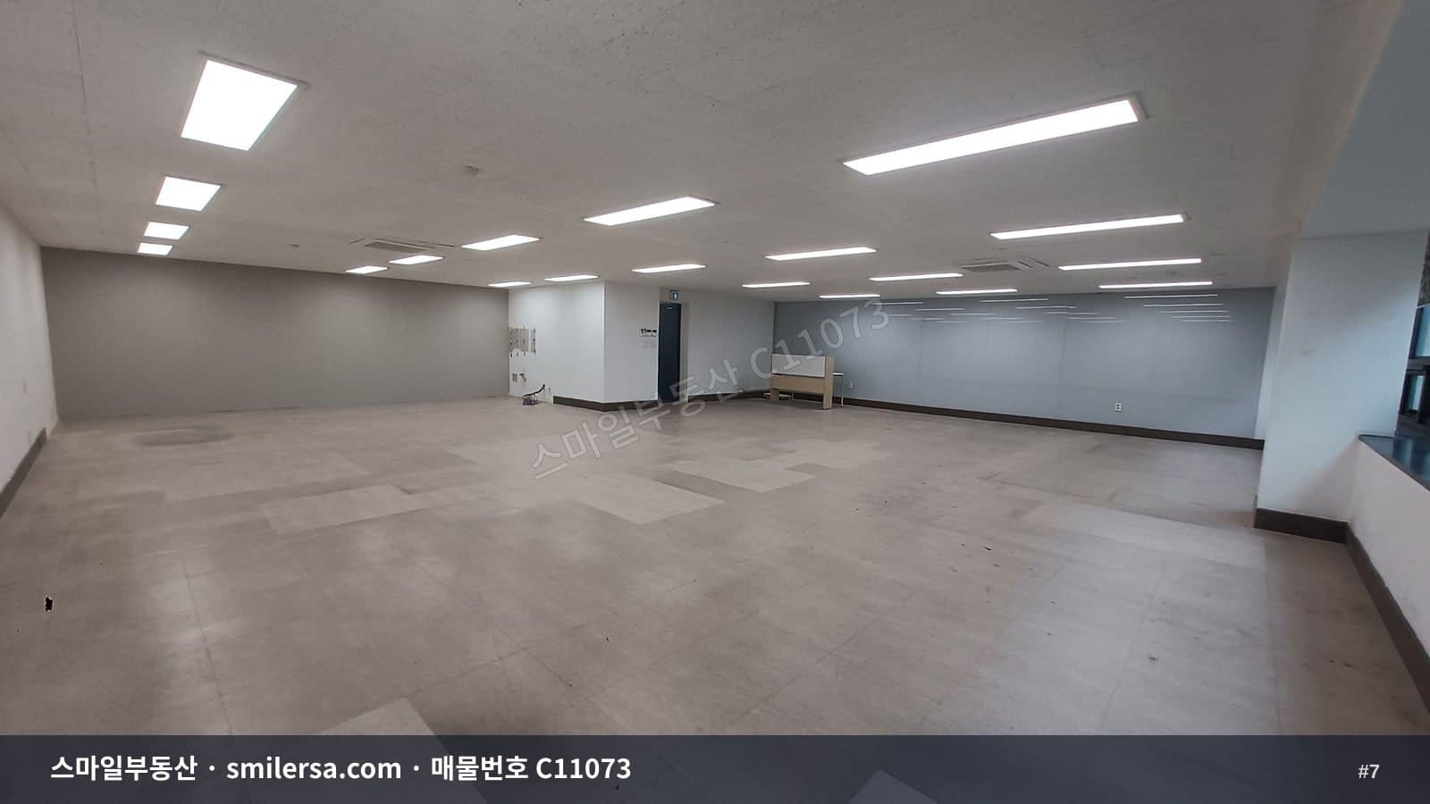 부산역 인근 깔끔한 시스템냉난방기 설치 사무실 썸네일 7