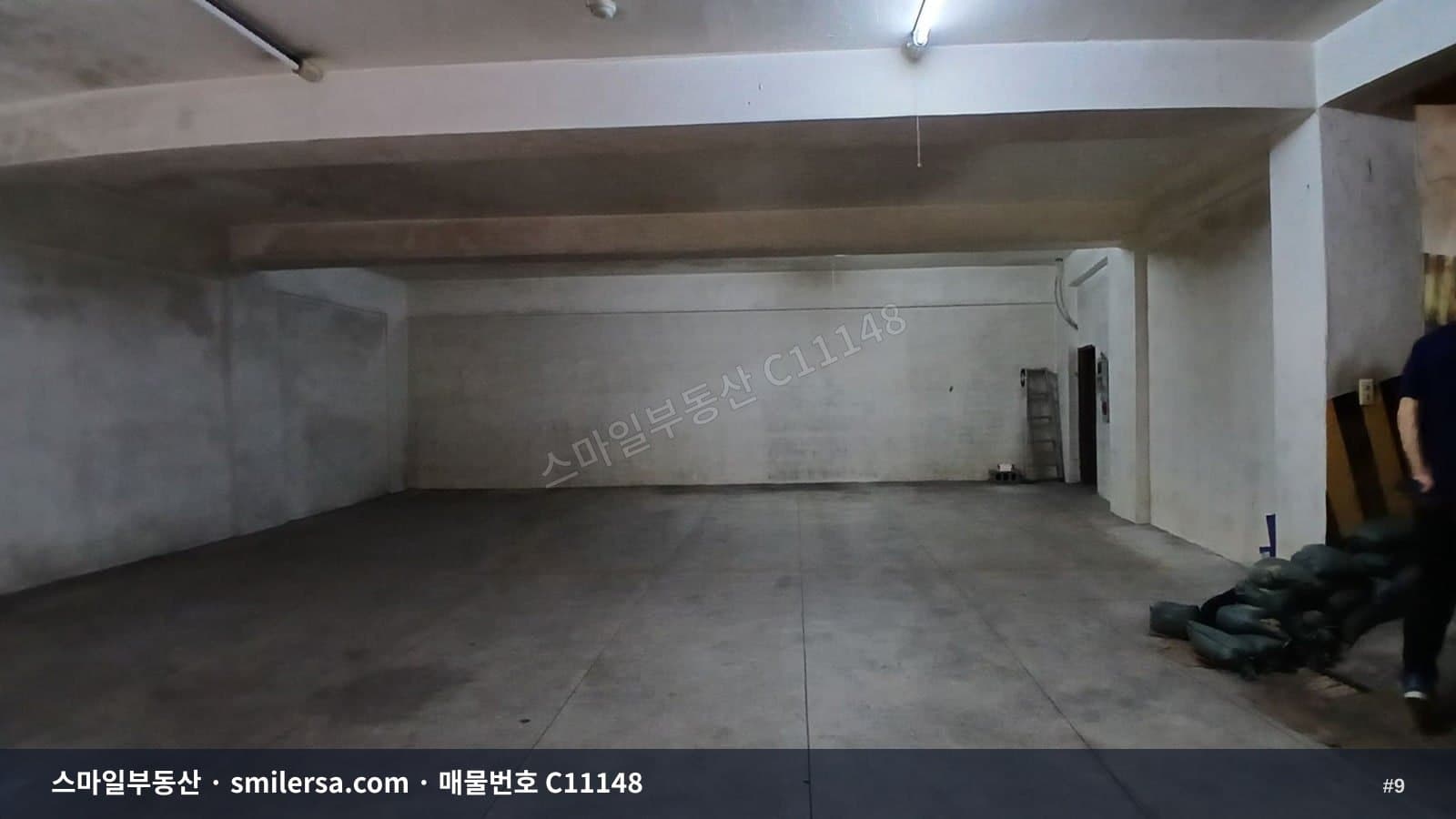 새영주시장 인근 1층 식당·판매점 상가 썸네일 9