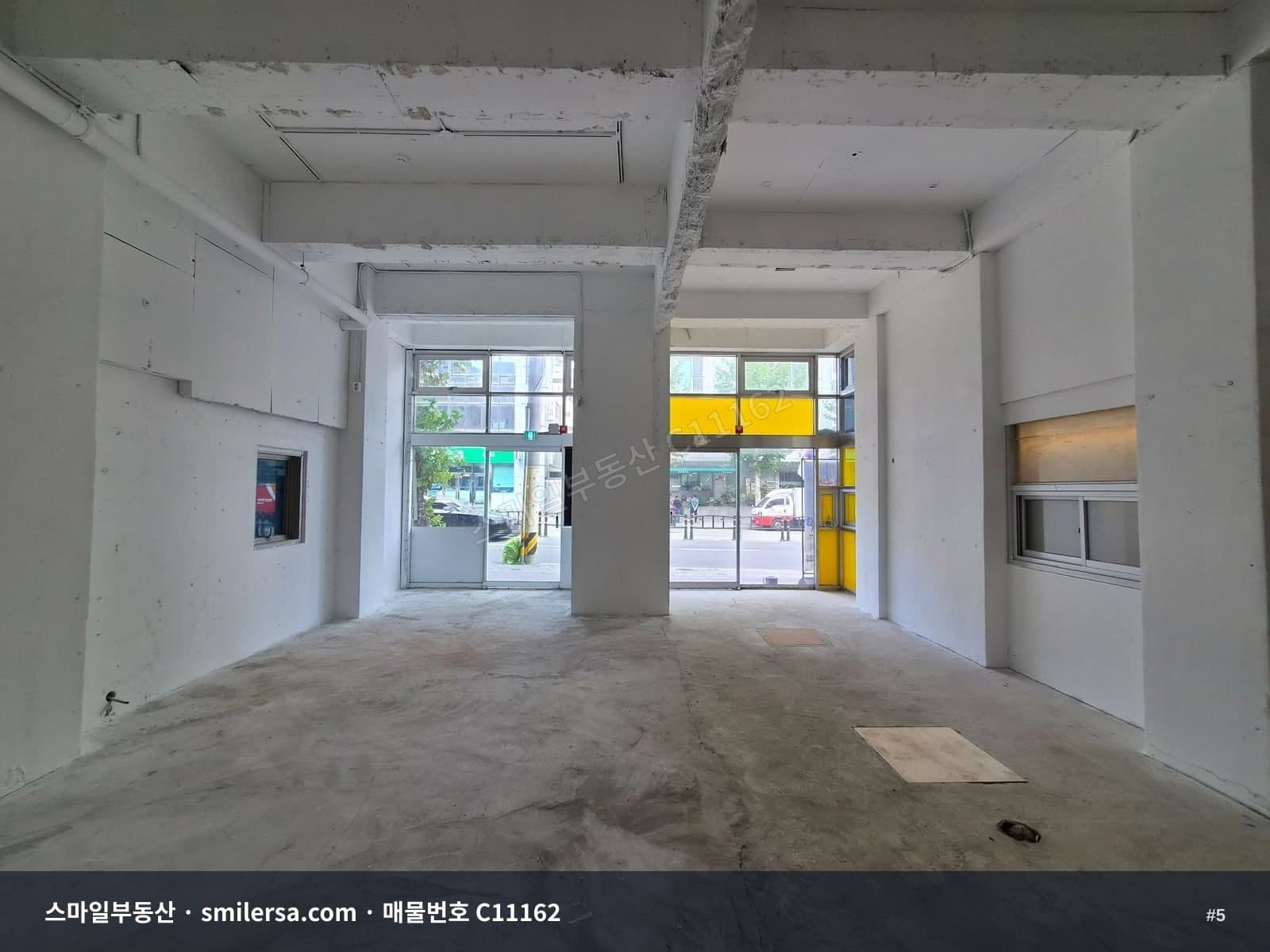 양정119센터 인근 1층 층고 높은 상가 사무실 썸네일 5