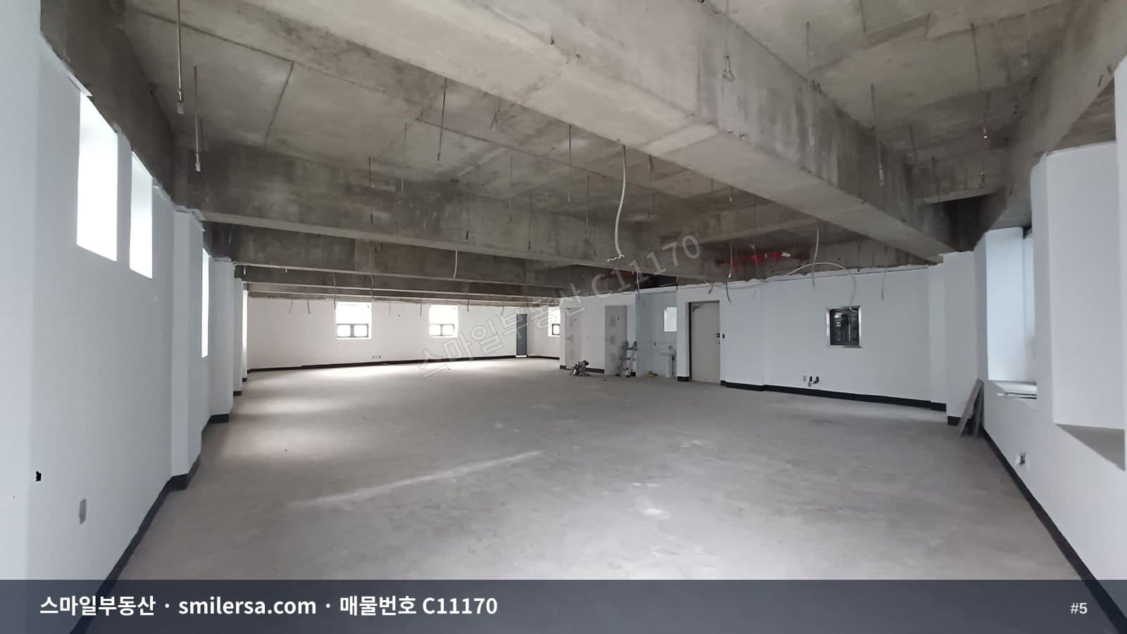 명륜역 인근 중형 사무실, 학원 겸용으로 보기 좋은 자리 썸네일 5