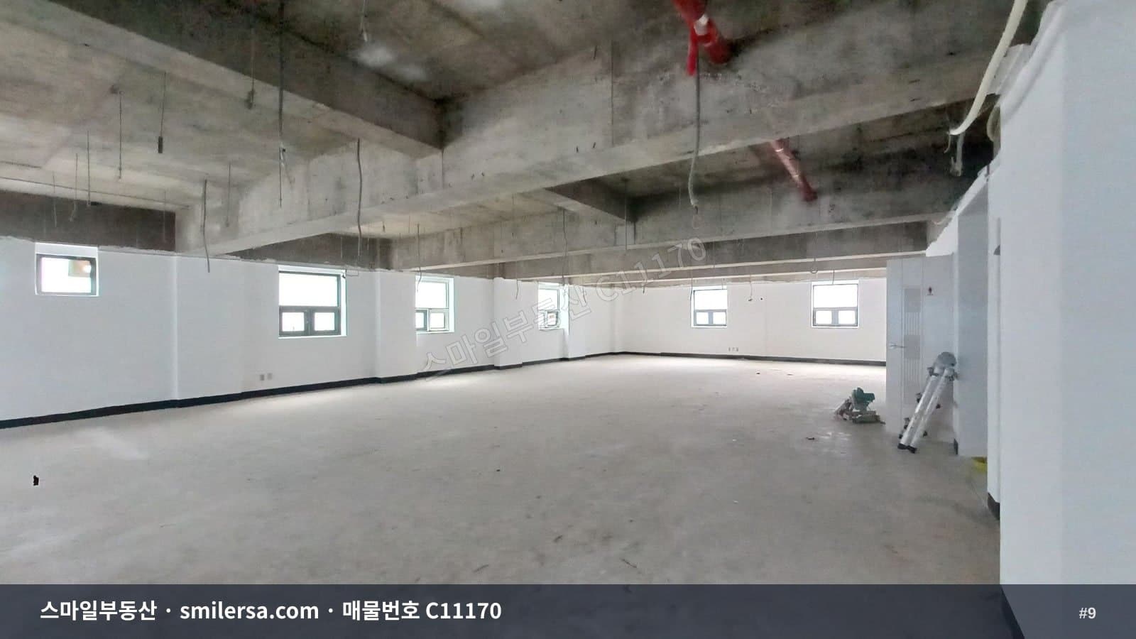 명륜역 인근 중형 사무실, 학원 겸용으로 보기 좋은 자리 썸네일 9