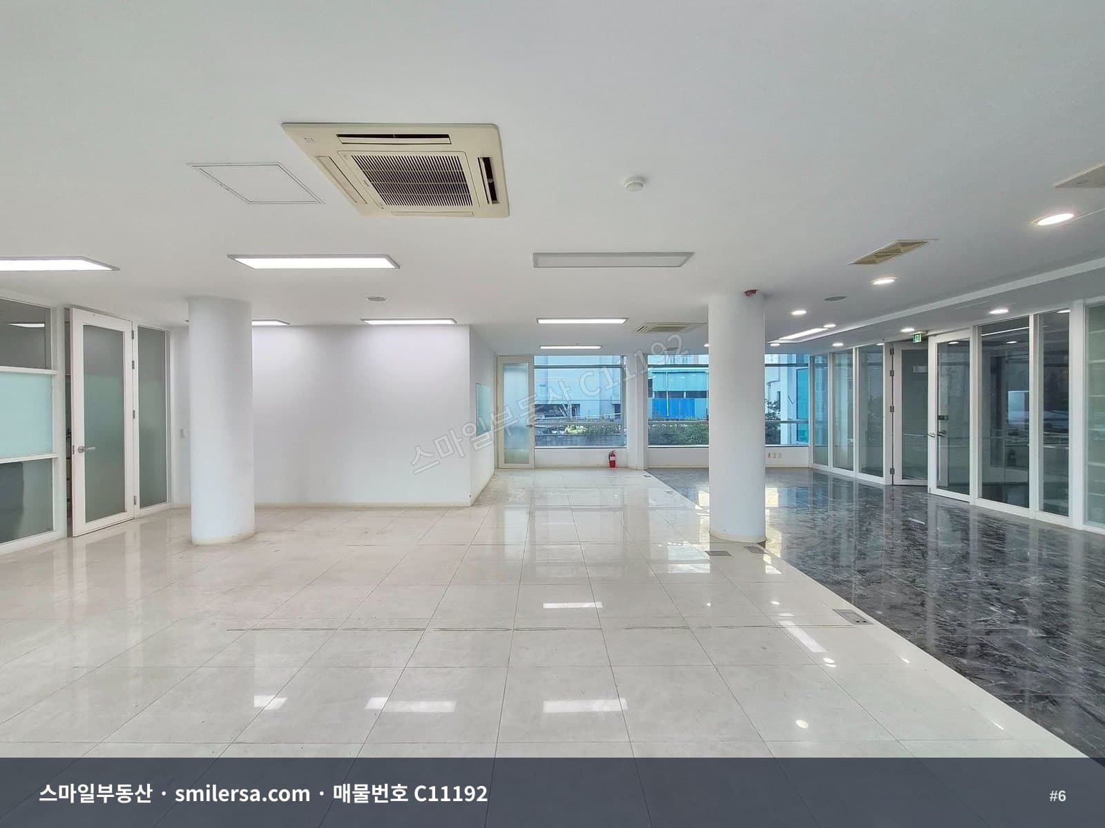 하단역 인근 깔끔한 2층 상가 임대 썸네일 6