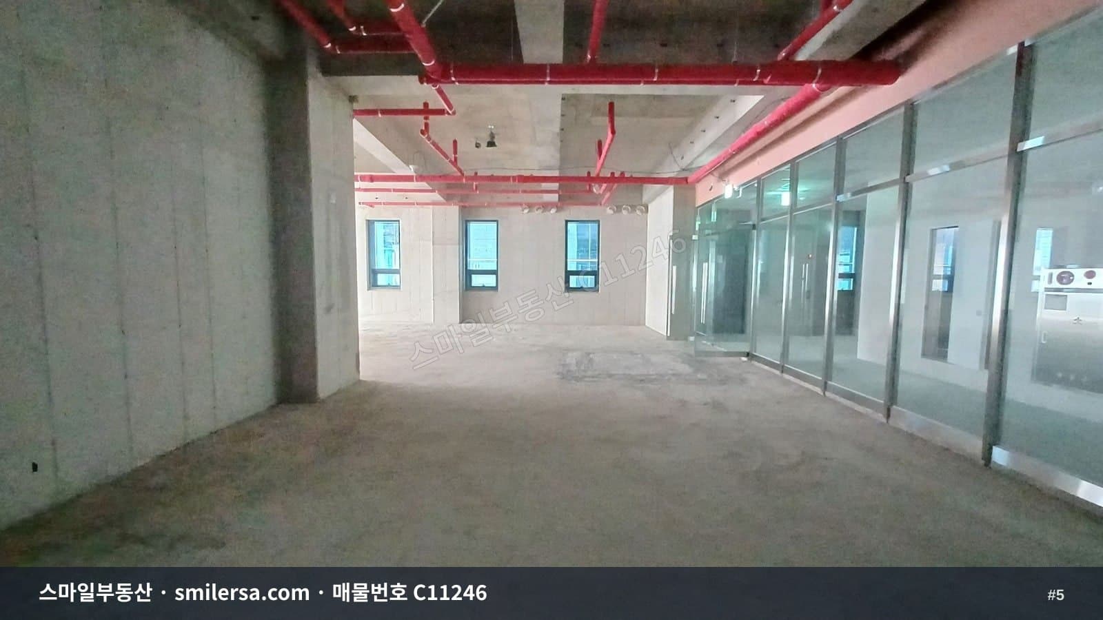 연산역 인근 신축 중 대형 의원·사무실 자리 썸네일 5