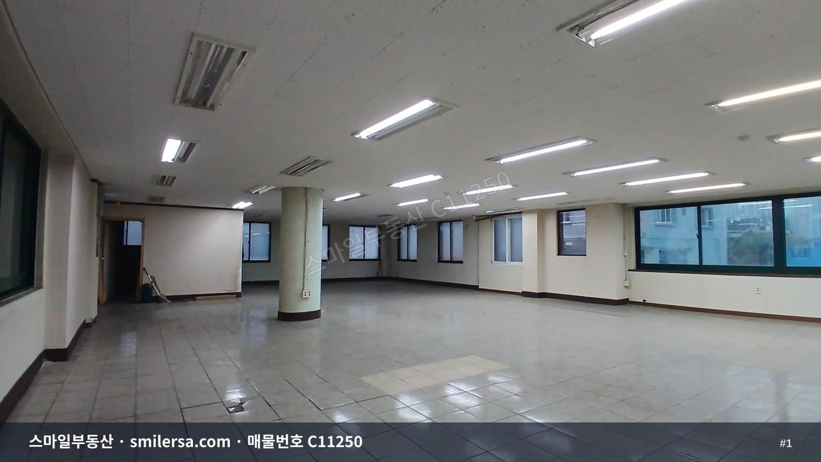 주례역 인근 엘리베이터 있는 중형 사무실 - 1
