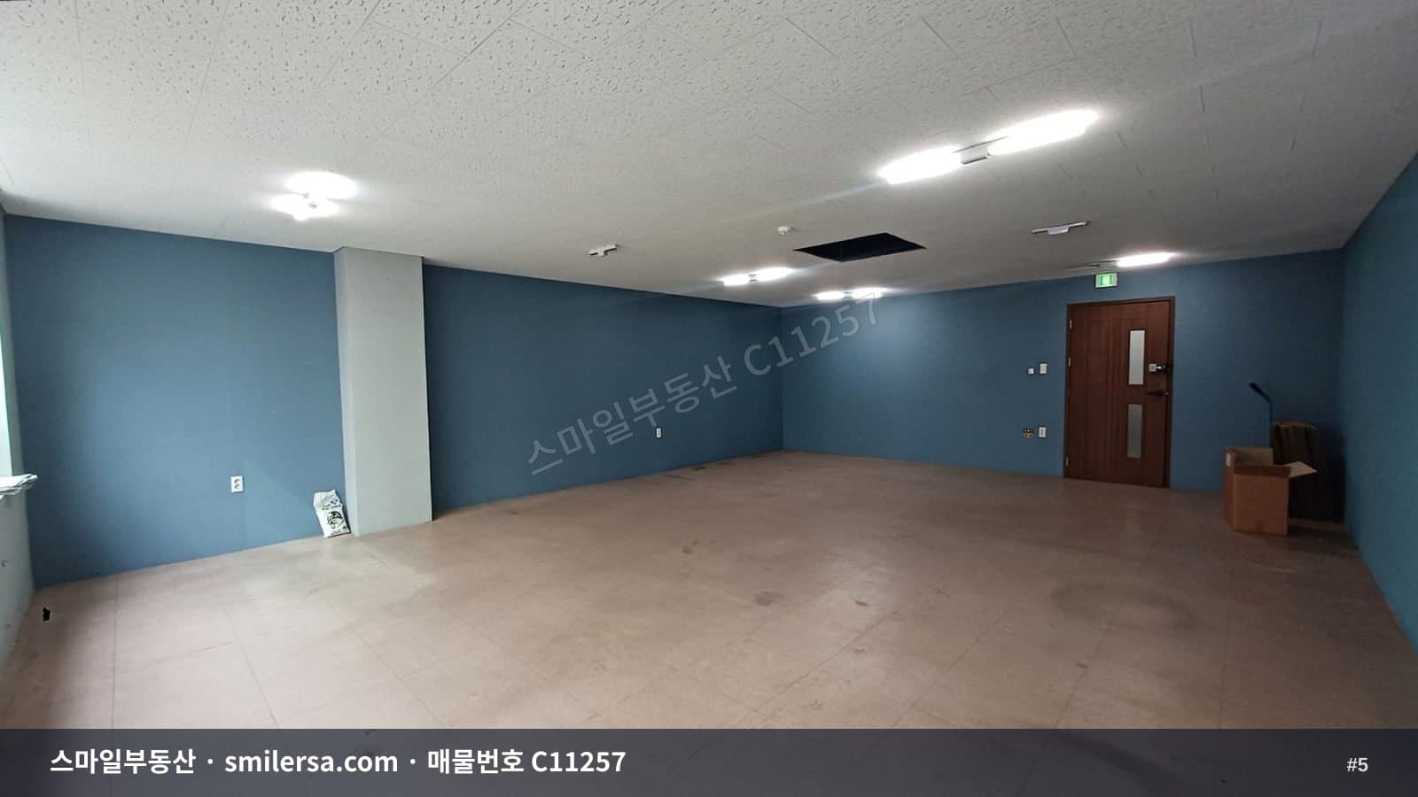 법원 정문 인근 깔끔한 중소형 사무실 썸네일 5