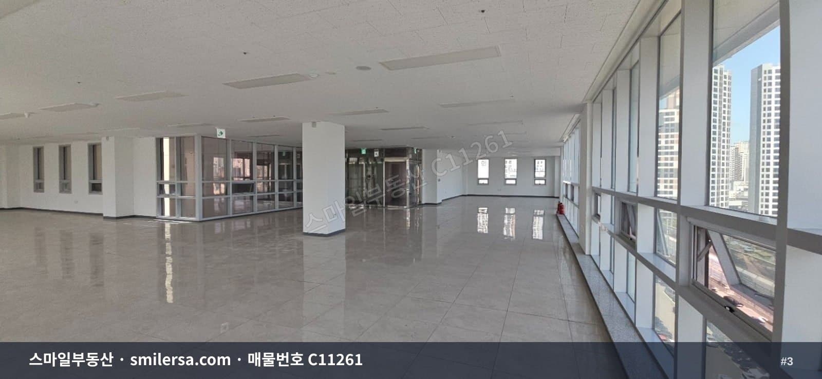 연제구 거제동 법조타운 인근 깨끗한 대형사무실 썸네일 3