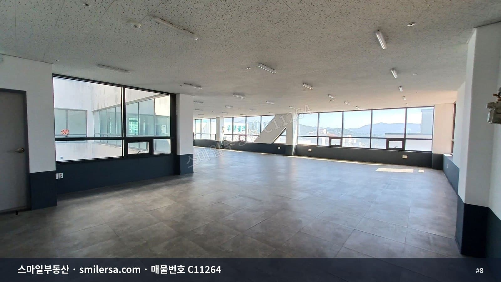 남산동 도로변 깔끔하고 전망 좋은 사무실 썸네일 8