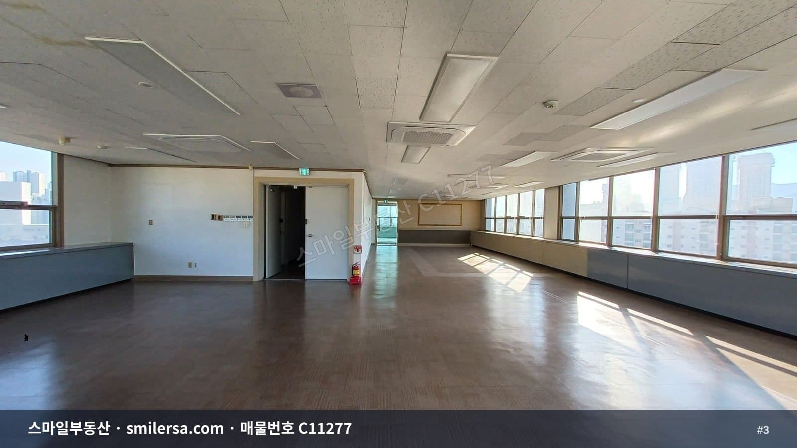 안락로터리 인근, 접근성 좋은 관리 잘된 사무실 썸네일 3