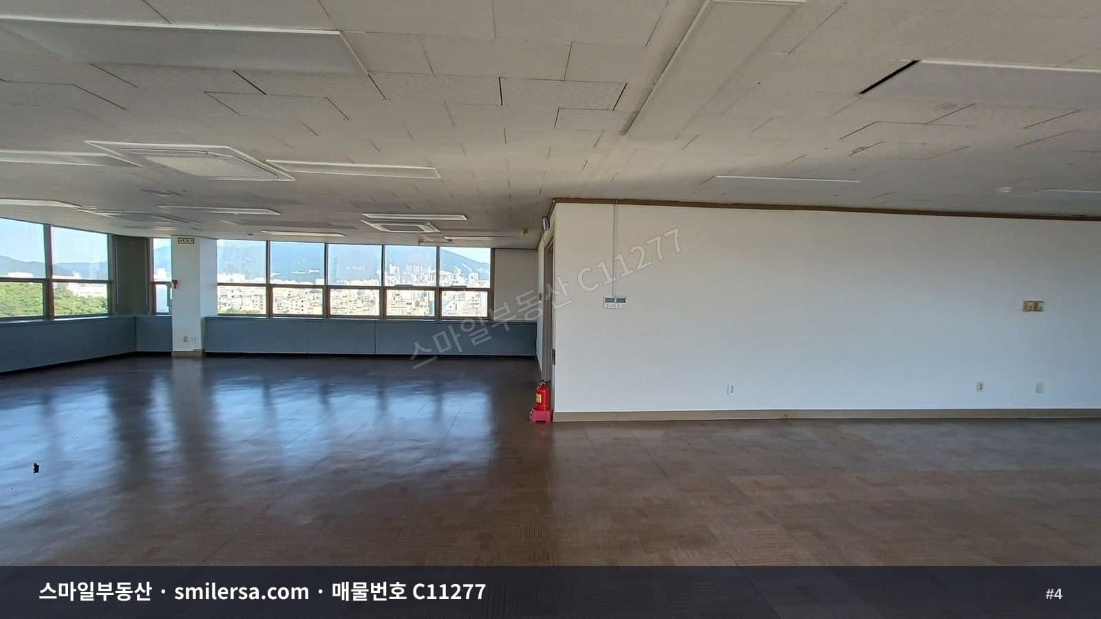 안락로터리 인근, 접근성 좋은 관리 잘된 사무실 썸네일 4