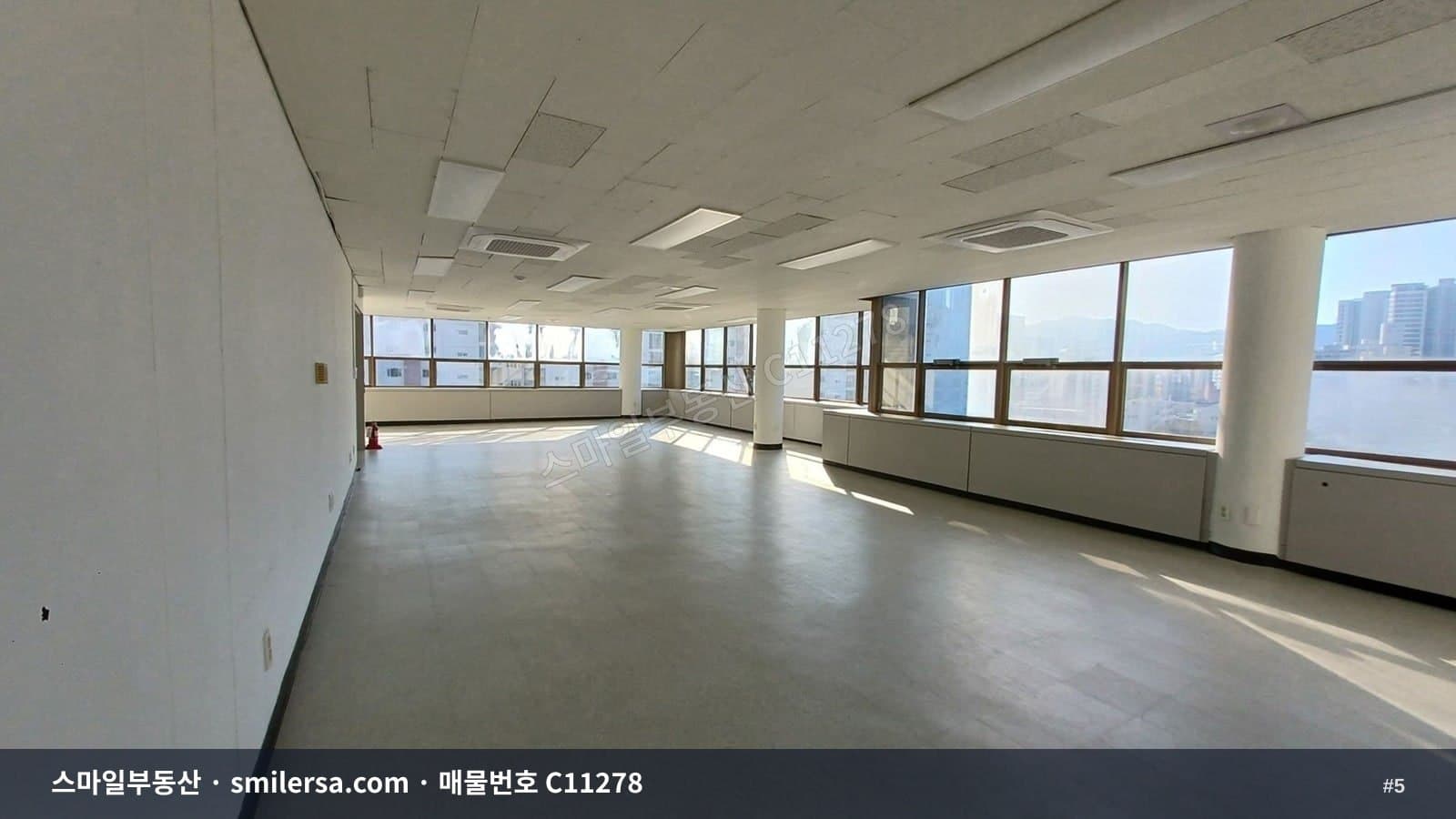 안락로터리 인근 접근성 좋은 관리 잘된 사무실 썸네일 5