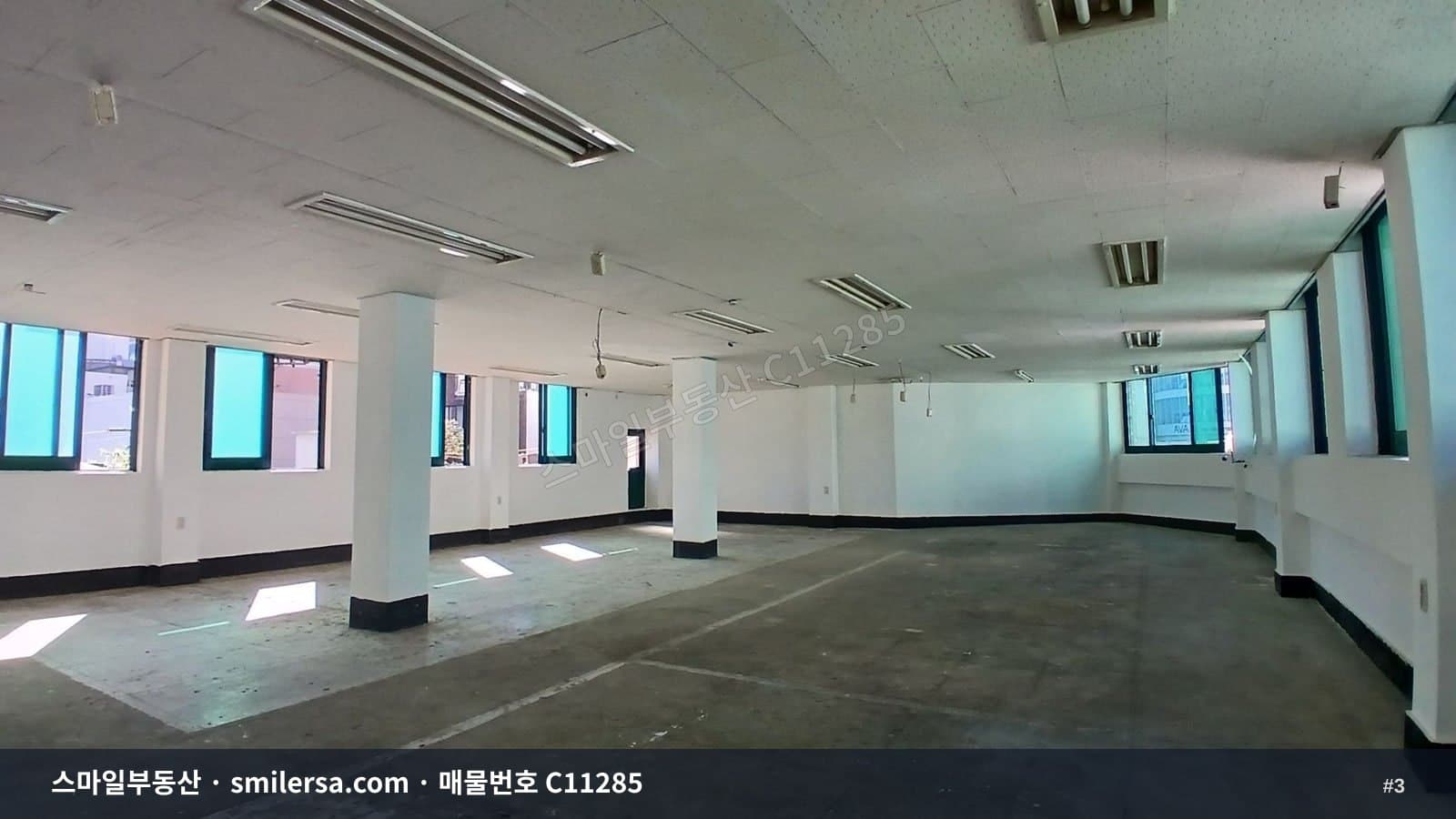 문현동 국제금융센터역 인근 깔끔한 사무실 상가 썸네일 3