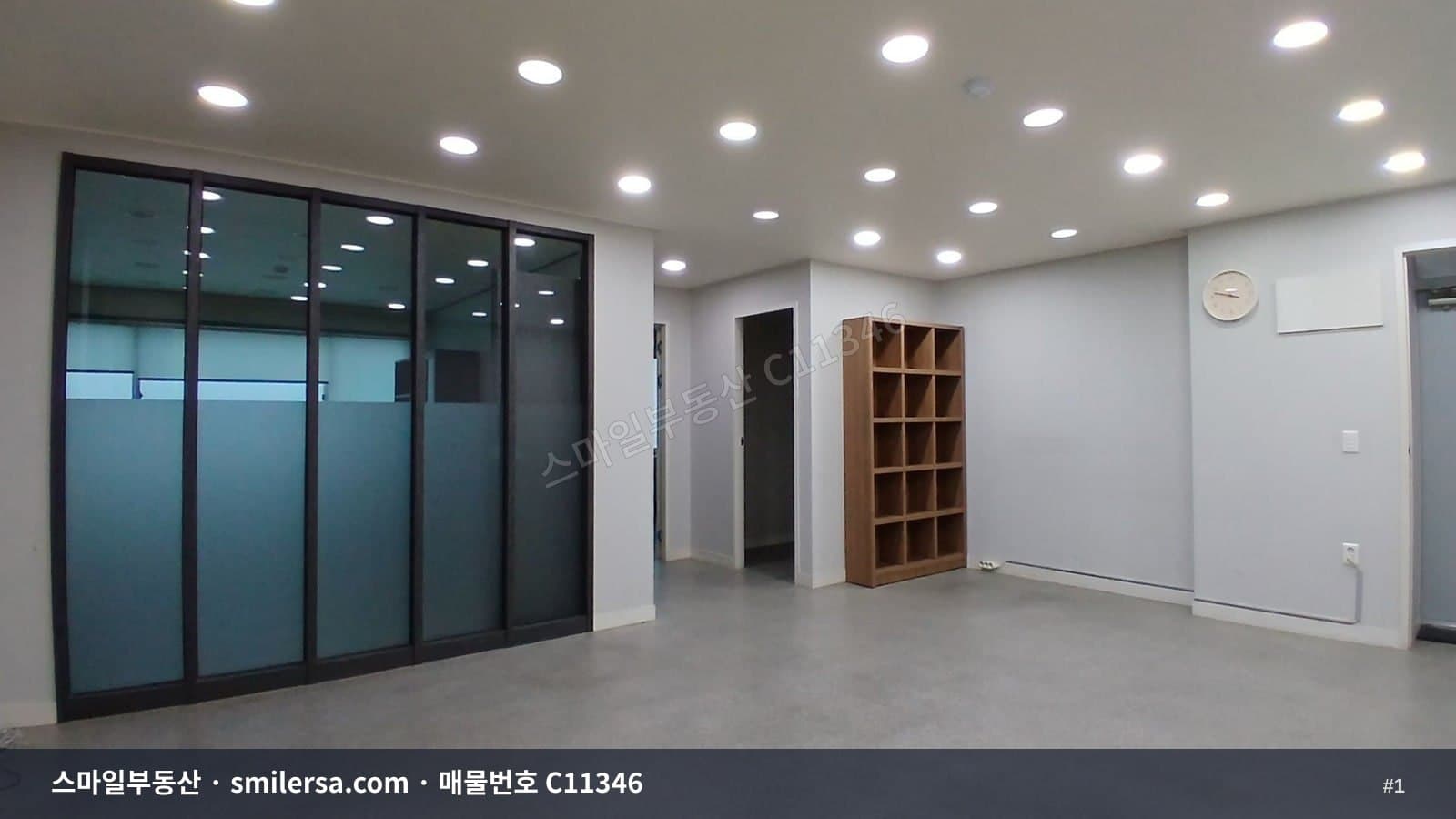 중앙역 12번출구 인근 깔끔한 사무실 - 1