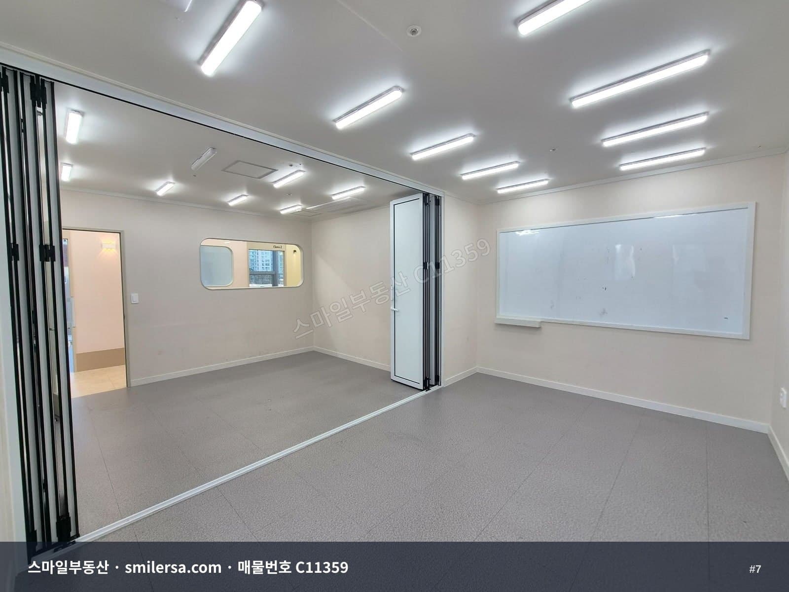 미남역 가까운 인테리어 완비 대형 사무실 썸네일 7
