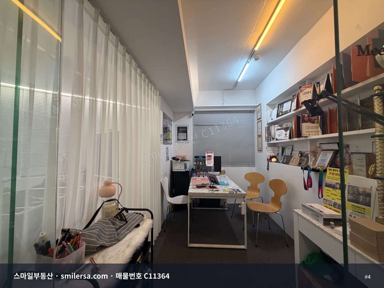 이재모 인근 가시성 좋은 전포동 코너 3층 상가 임대 썸네일 4