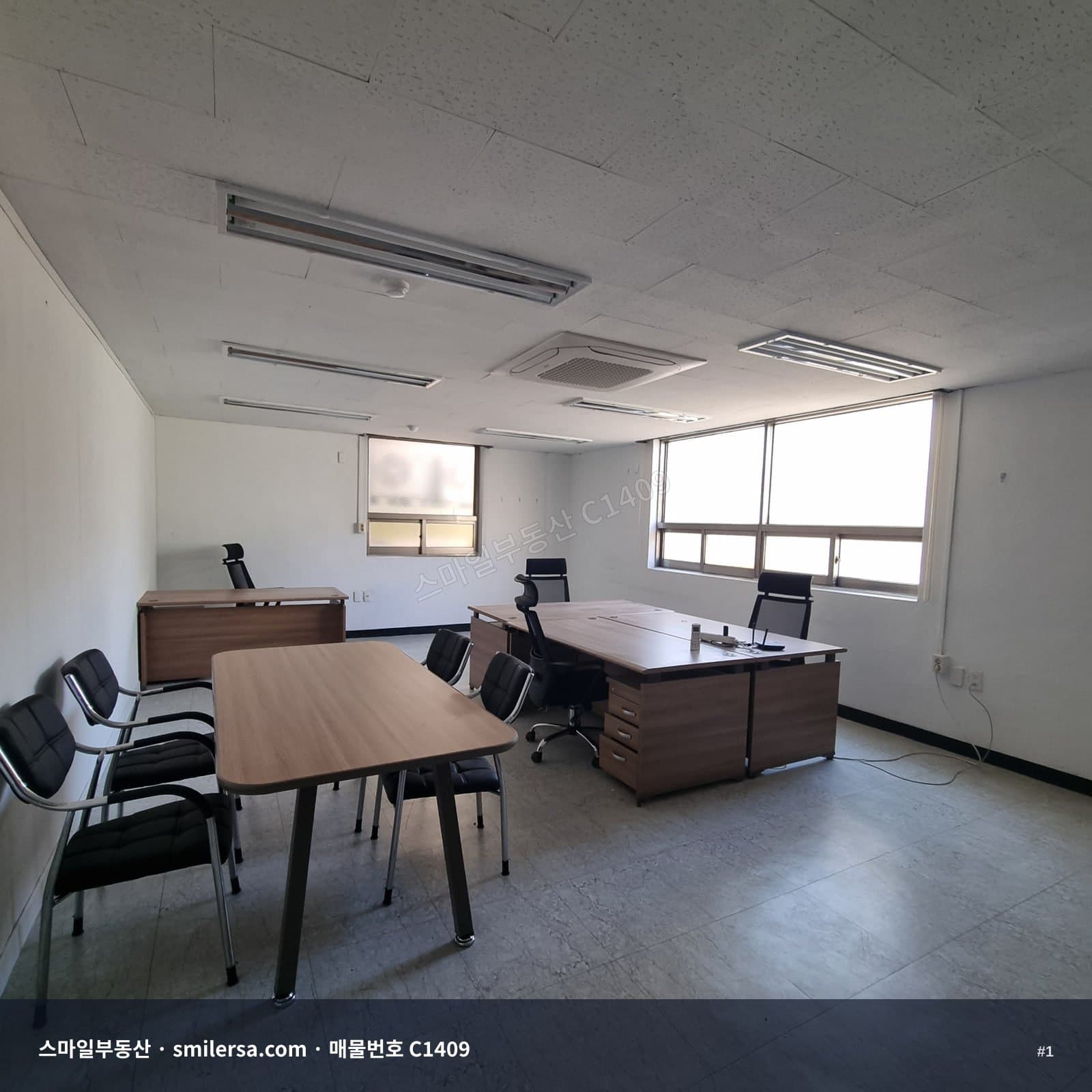 부산광역시 중구 중앙동4가 사무실 내부 사진 C1409