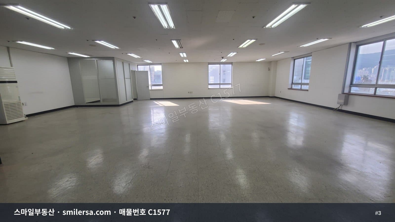 서면 로터리 인근 인테리어 잘되어 있는 사무실 썸네일 3