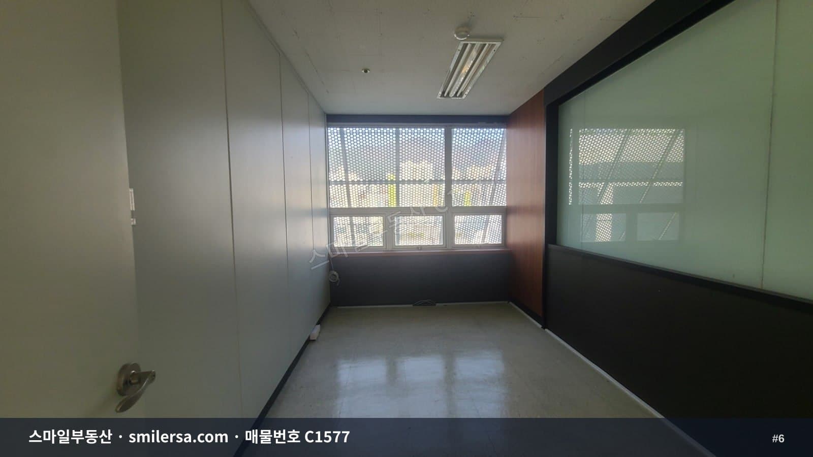 서면 로터리 인근 인테리어 잘되어 있는 사무실 썸네일 6