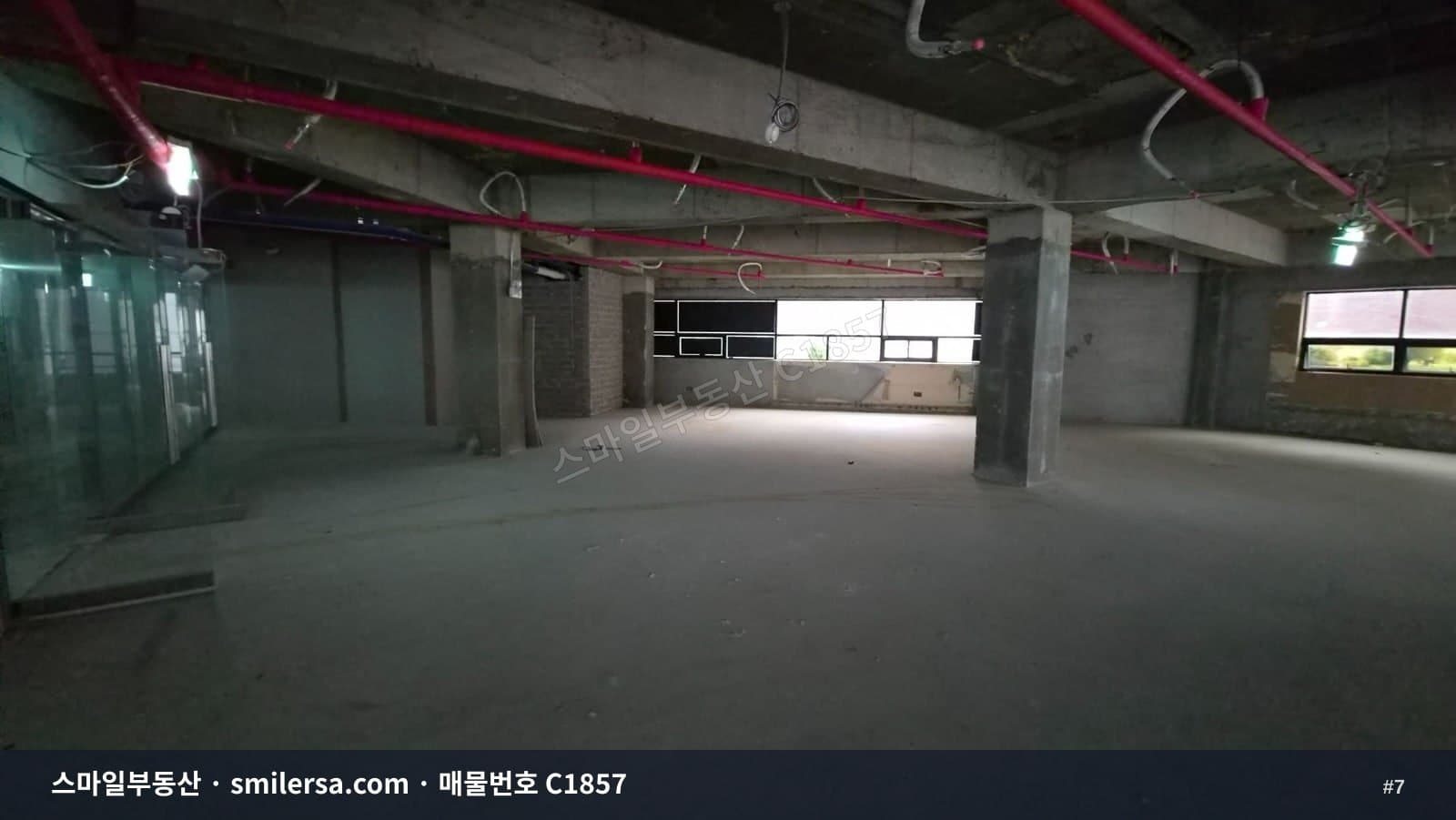 부산진시장 건너 자성대 인근 대형 사무실 212평 썸네일 7