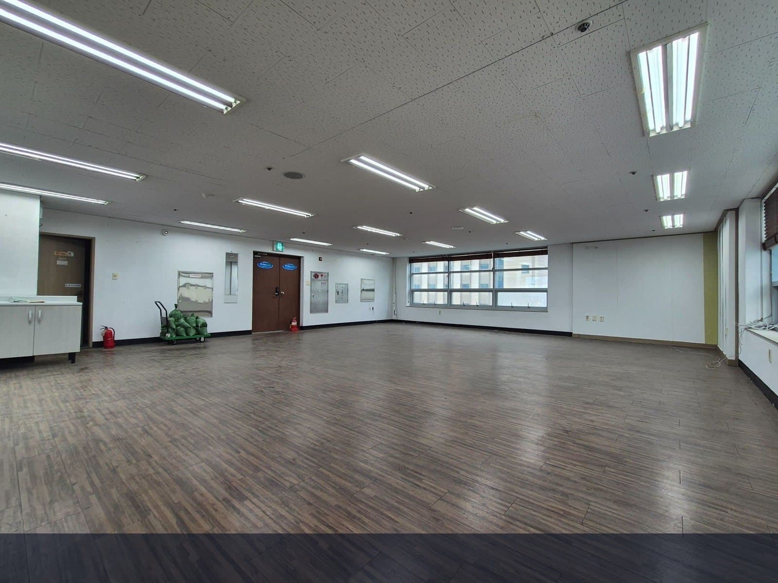 연산로터리 인근 사무실 월세, 접근성 좋은 자리 썸네일 4