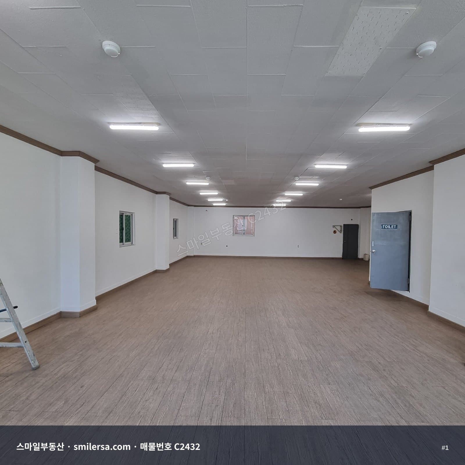 서면역 인근 중앙대로변 사무실 40평 월세 - 1