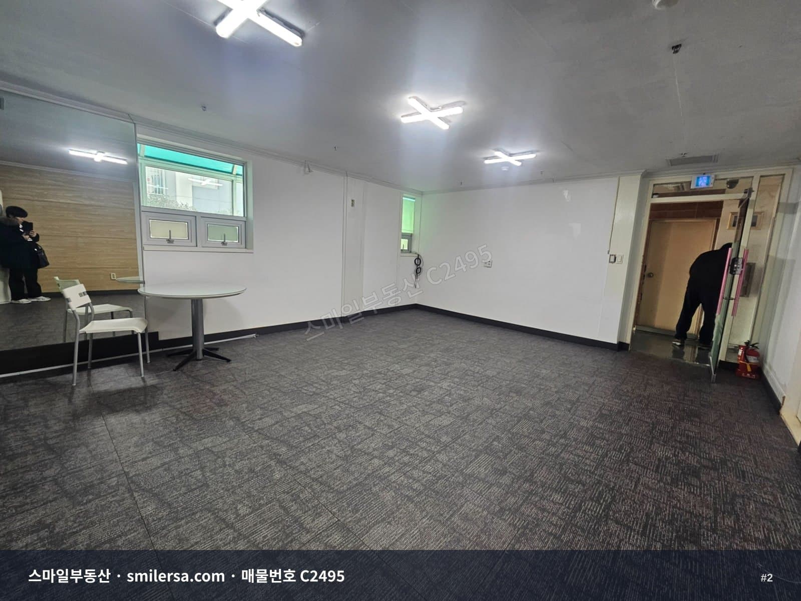 범내골역 2번출구 인근 대로변 사무실 30평, 보증금 1천에 월 90만원 썸네일 2
