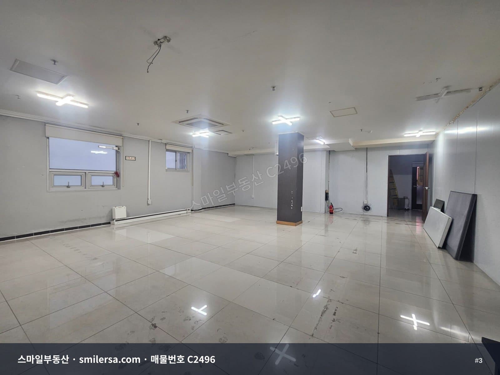 범내골역 2번출구 인근 대로변 사무실 32평 월세 썸네일 3