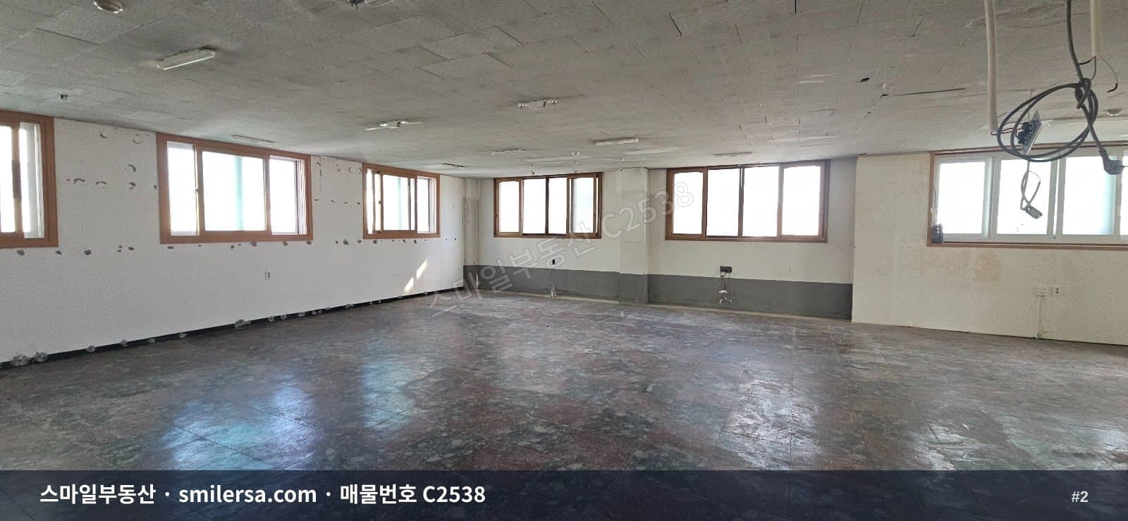 사직3동 주거상업지역 깨끗한 사무실 60평 썸네일 2