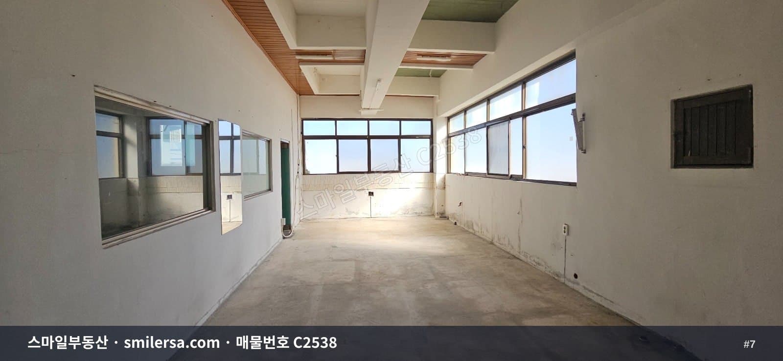 사직3동 주거상업지역 깨끗한 사무실 60평 썸네일 7