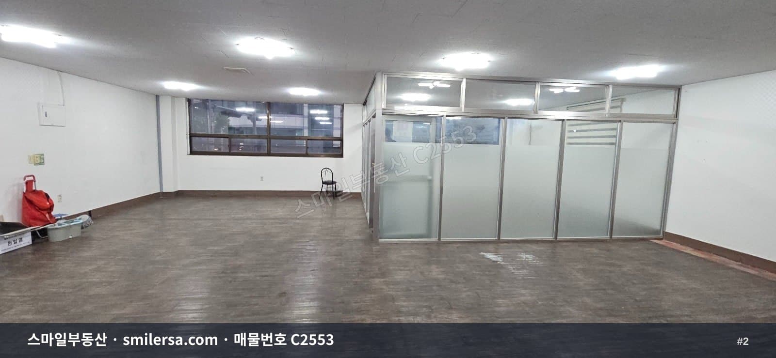 사직 여명중사거리 깔끔한 사무실, 2층 42평 월세 썸네일 2