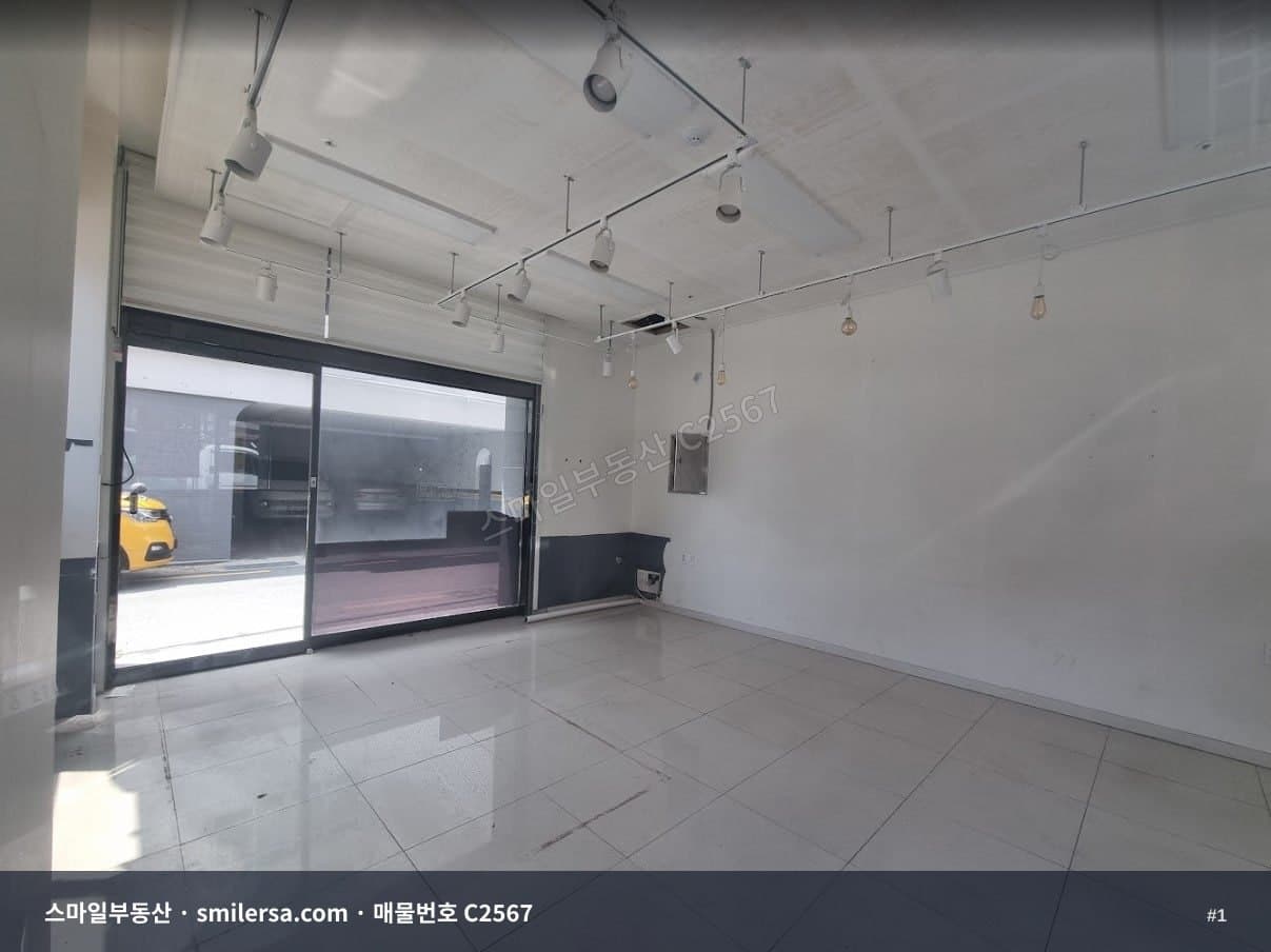 부산광역시 남구 대연동 상가 내부 사진 C2567